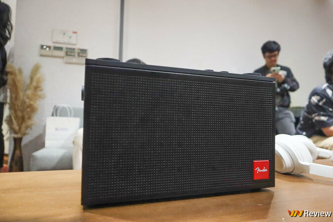 IMG_7337_1280 logo mau.jpg