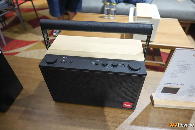 IMG_7458_1280 logo mau.jpg