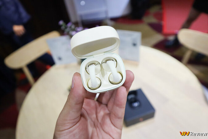 IMG_7358_1280 logo mau.jpg