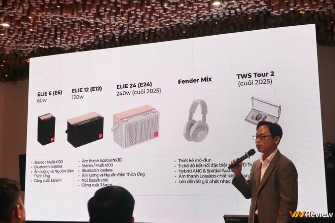 IMG_7378_1280 logo mau.jpg