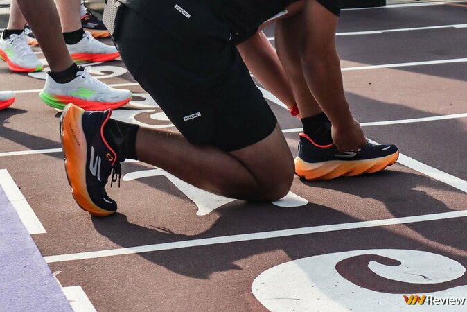 IMG_7493_1280 logo mau.jpg