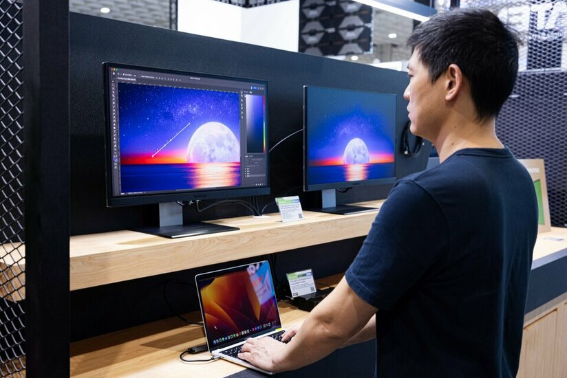 Image4_The new ColorPro flagship model VP2788-5K is designed for seamless integration of Mac a...jpg
