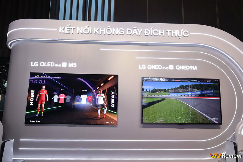 IMG_8056_1280 logo mau.jpg