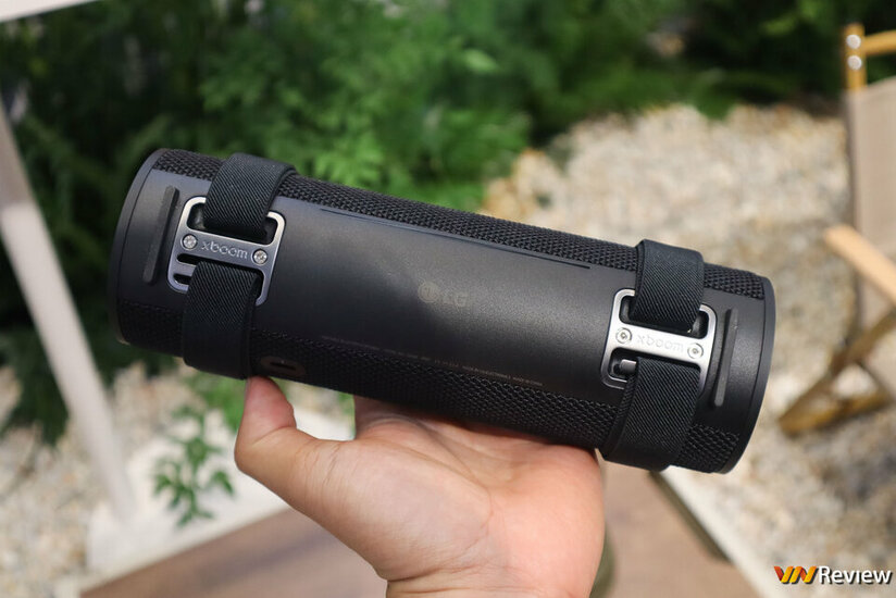 IMG_7992_1280 logo mau.jpg