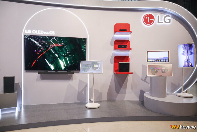 IMG_8010_1280 logo mau.jpg