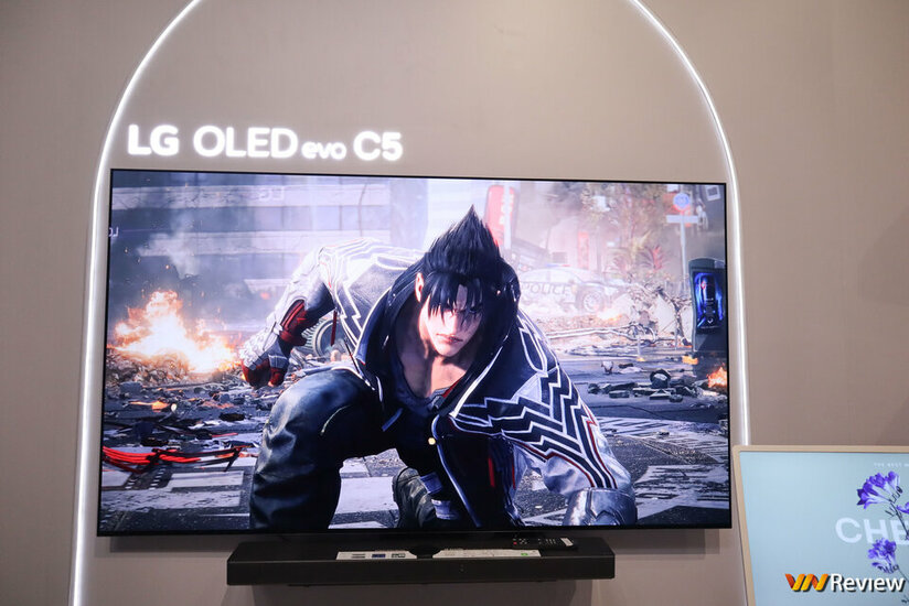 IMG_8046_1280 logo mau.jpg