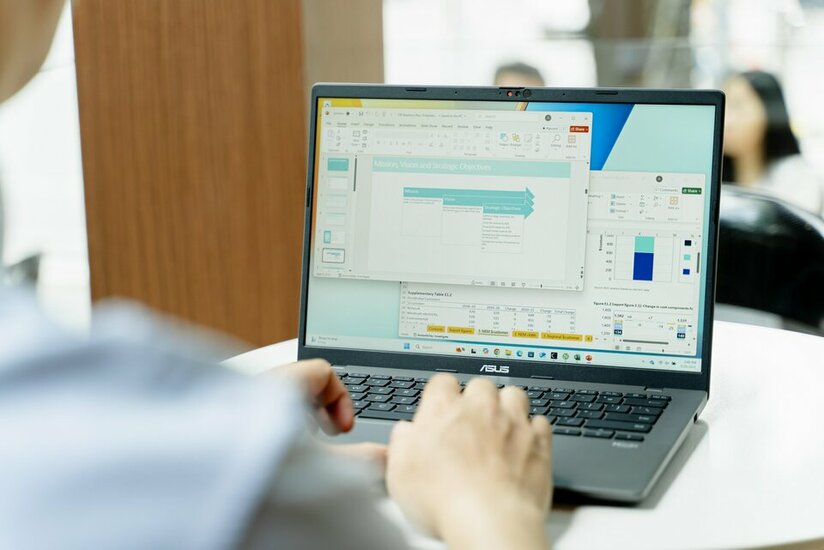 FAL07473_ko lo go.jpg