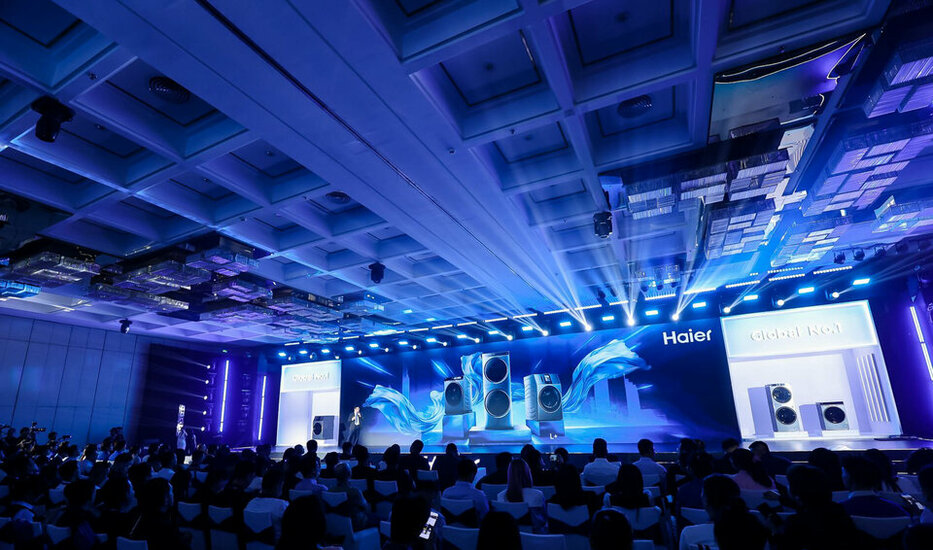 2-1600-3000-gif-11_1280 logo mau.jpg