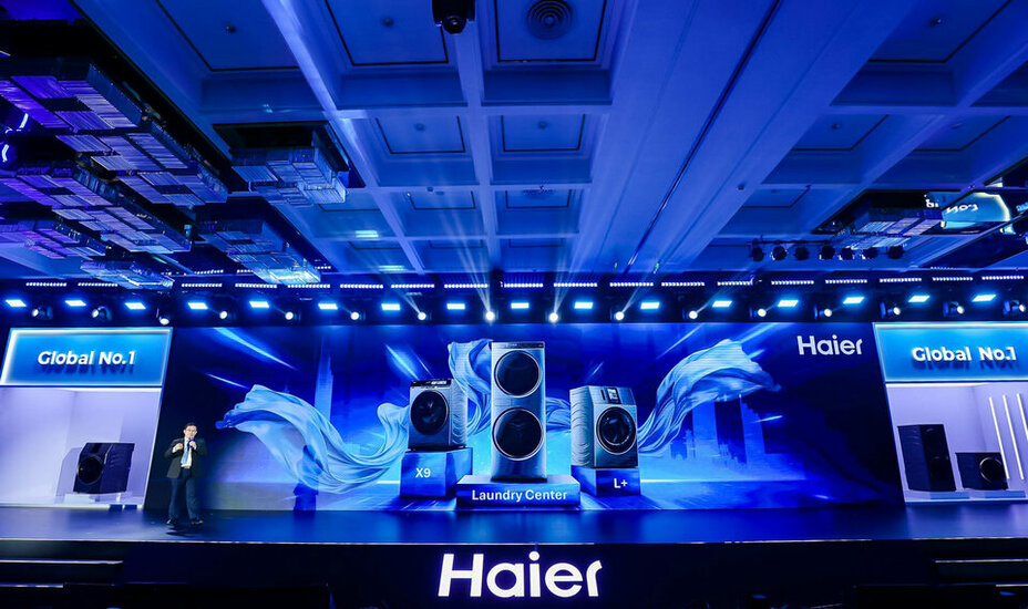 2-1600-3000-gif-8_1280 logo mau.jpg