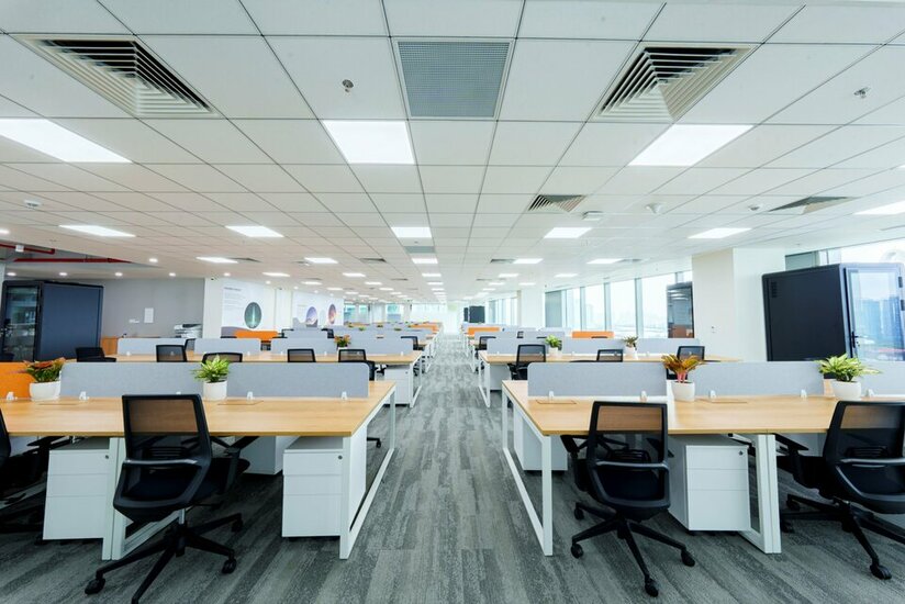 Xiaomi Office 33_ko lo go.jpg