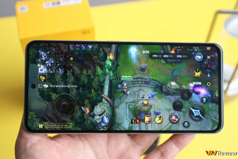 IMG_9505_1280 logo mau.jpg