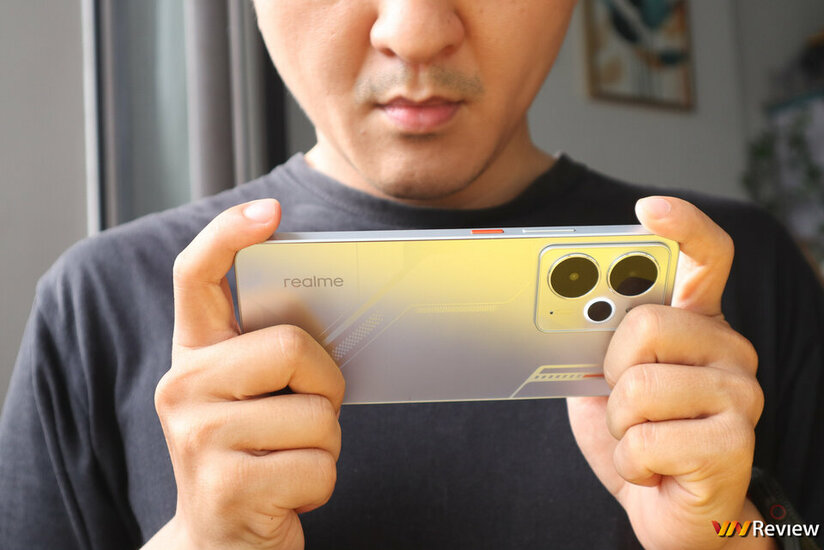 IMG_9401_1280 logo mau.jpg