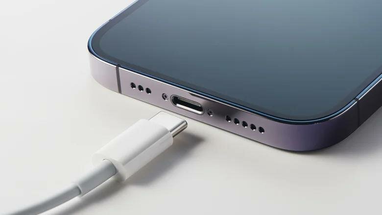 is-it-safe-to-use-a-usb-c-laptop-charger-for-a-phone-1747407530_webp_75.jpg is-it-safe-to-use-a-usb-c-laptop-charger-for-a-phone-1747407530_webp_75.jpg