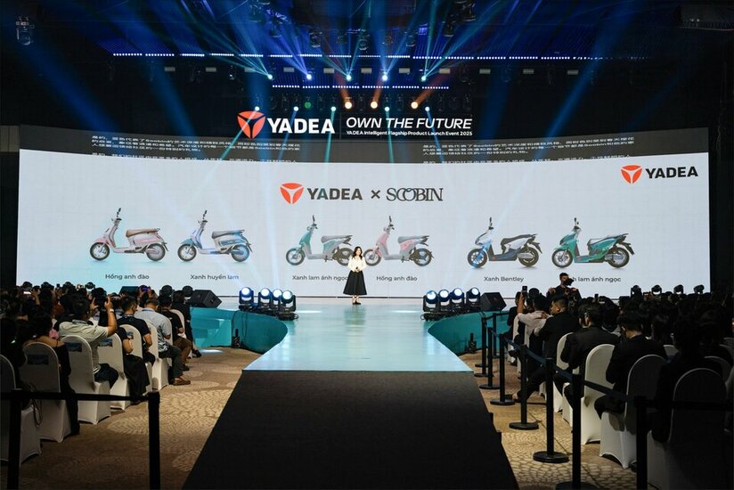 Hình sự kiện Yadea 8_ko lo go.jpg Hình sự kiện Yadea 8_ko lo go.jpg