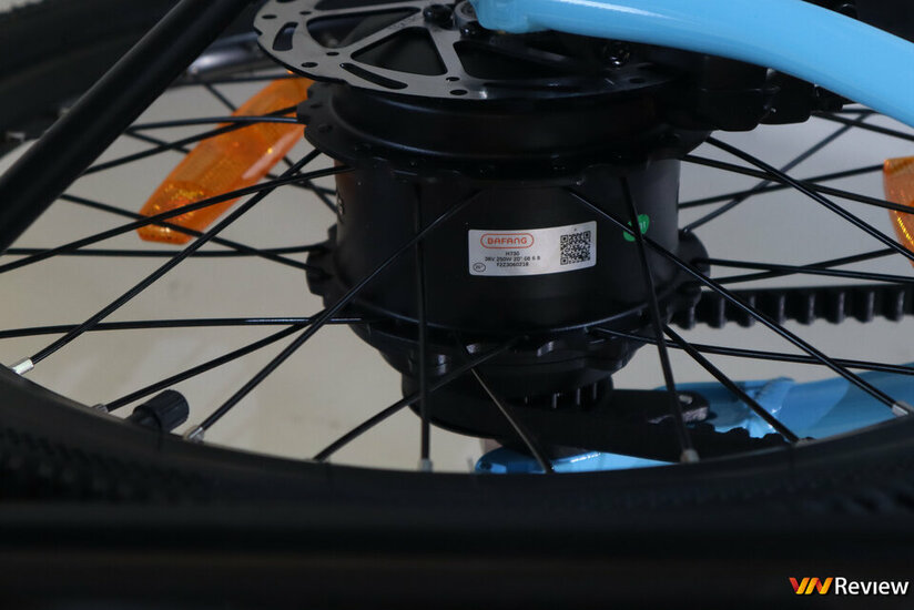 IMG_0072_1280 logo mau.jpg