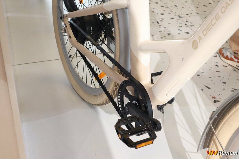 IMG_0063_1280 logo mau.jpg