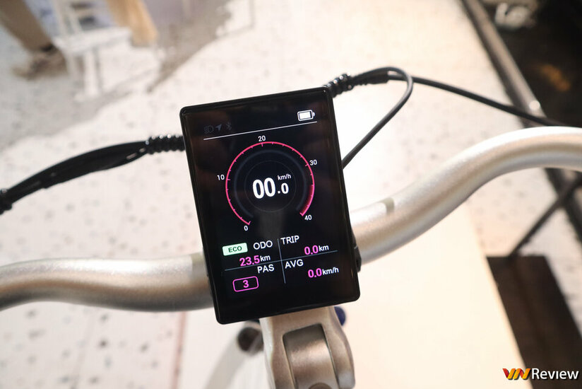 IMG_0043_1280 logo mau.jpg