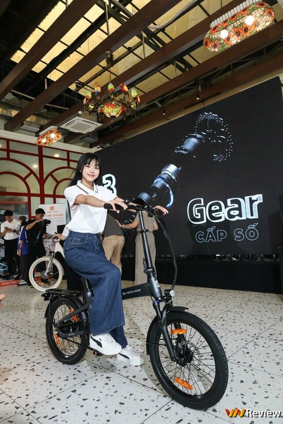 IMG_0096_1280 logo mau.jpg