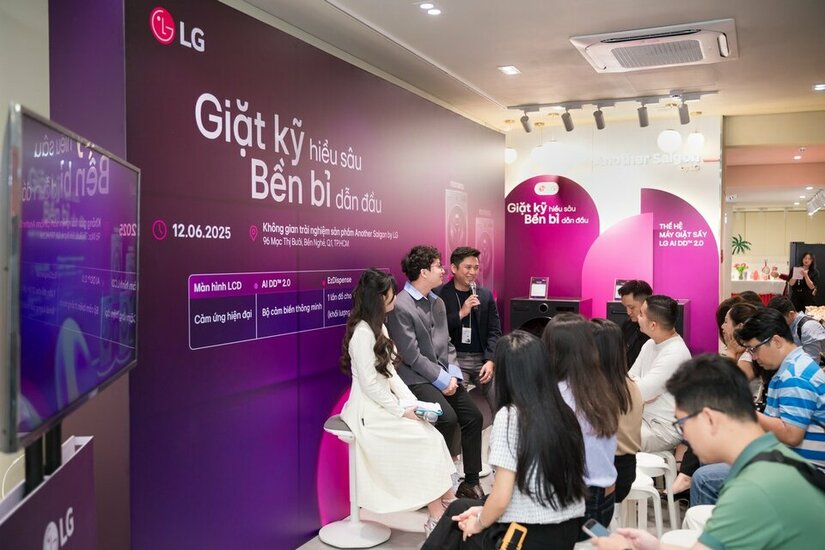 LG Event 12.06 (8) - 1K JPEG.jpg