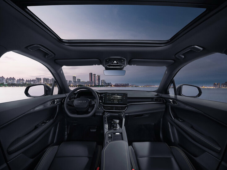 06_Front interior(black).jpg