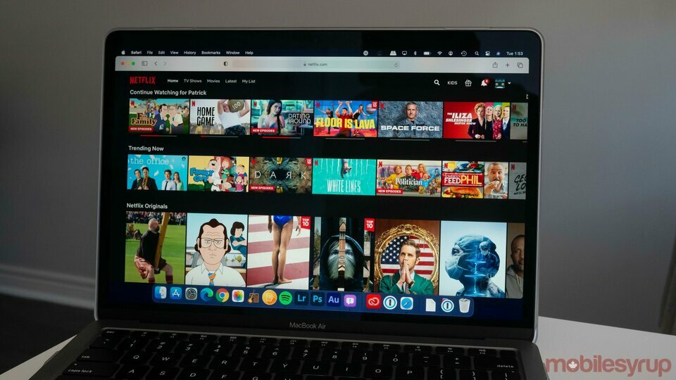 Dùng Macbook nên nhớ: Xem Netflix thì dùng Safari!