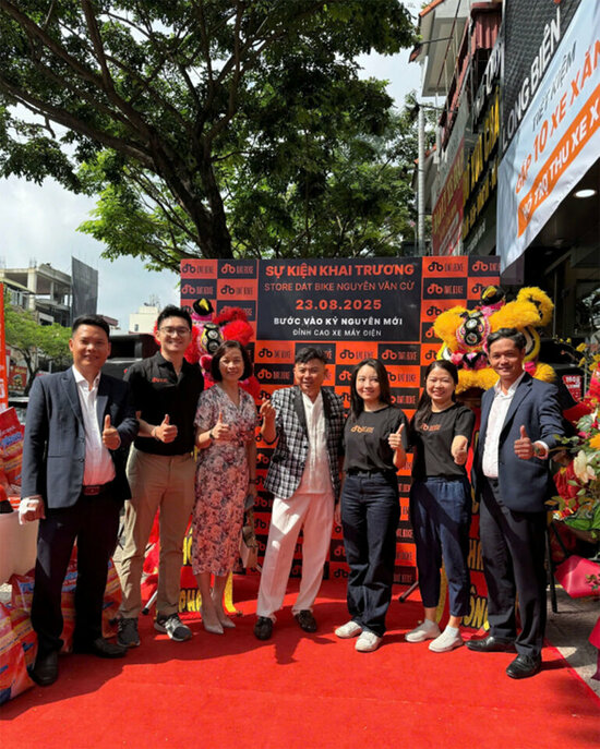Ảnh màn hình 2025-08-23 lúc 18.43.55.jpg Ảnh màn hình 2025-08-23 lúc 18.43.55.jpg