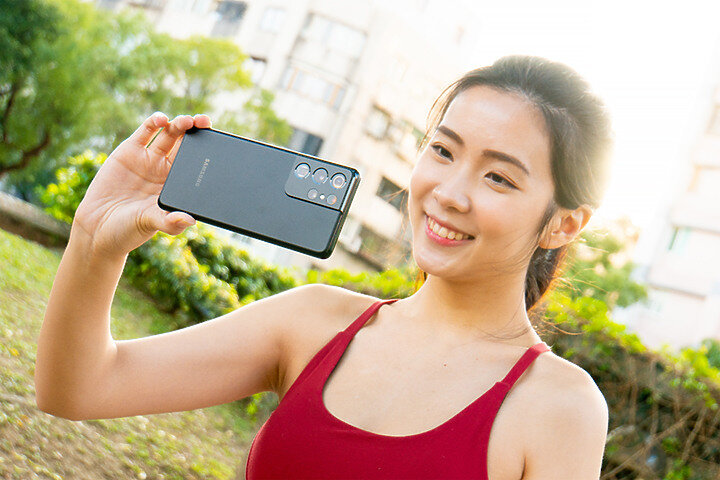 Galaxy S21 Ultra 1.jpg
