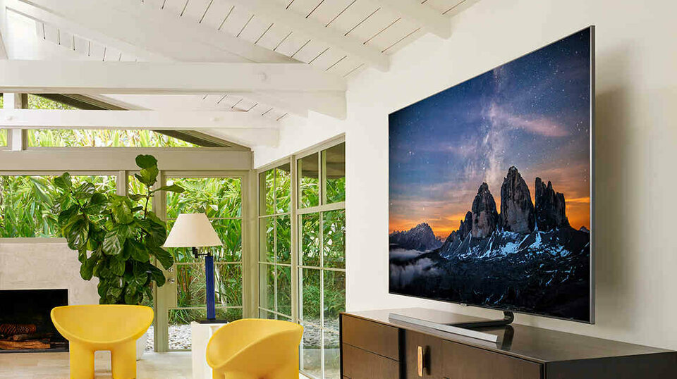 Samsung QLED Q80R.jpg Samsung QLED Q80R.jpg