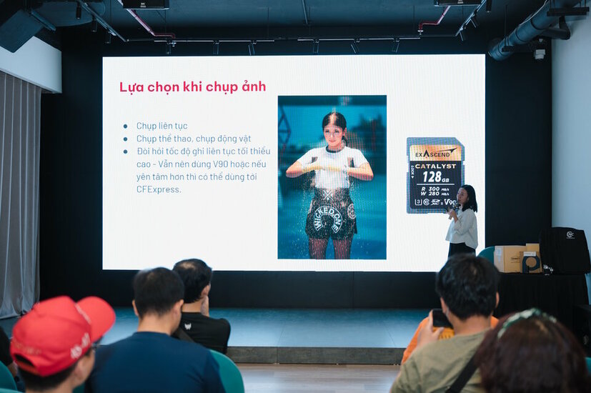 EAVN 18.jpg EAVN 18.jpg