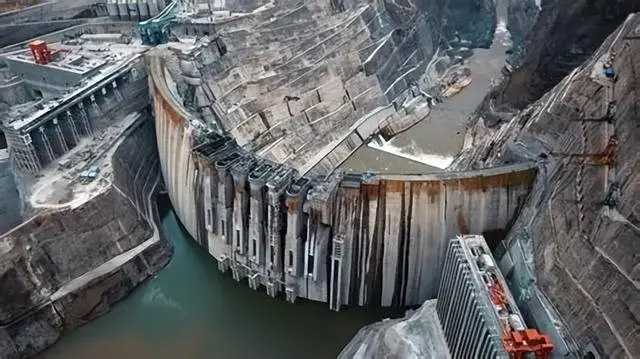1764146137105.png 1764146137105.png