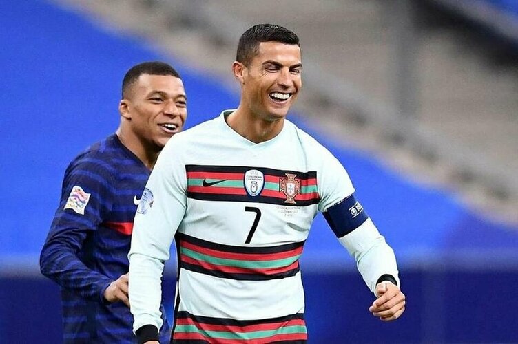 ronaldo-1719878742469_jpg_75.jpg ronaldo-1719878742469_jpg_75.jpg
