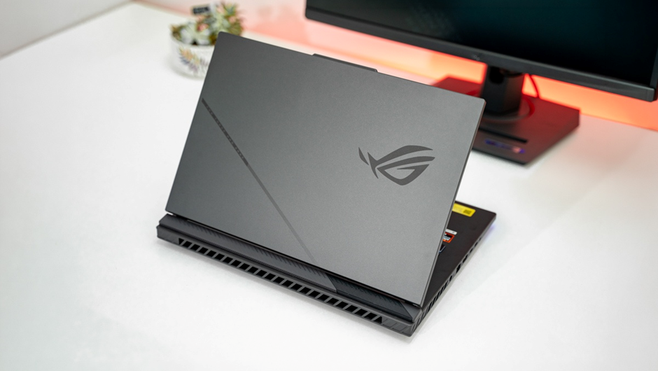 Laptop ASUS ROG Strix G16 giá bao nhiêu, có mấy phiên bản?