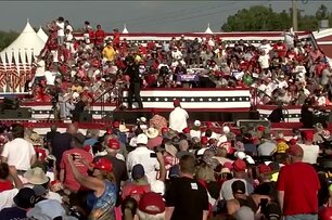 Video ông Trump bị bắn